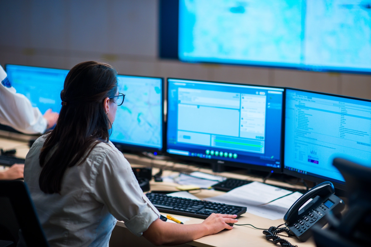 Fleet compliance and registration services